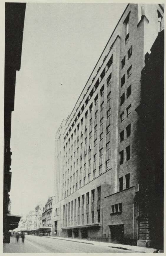 Building 1942 - Sydney GPO External
